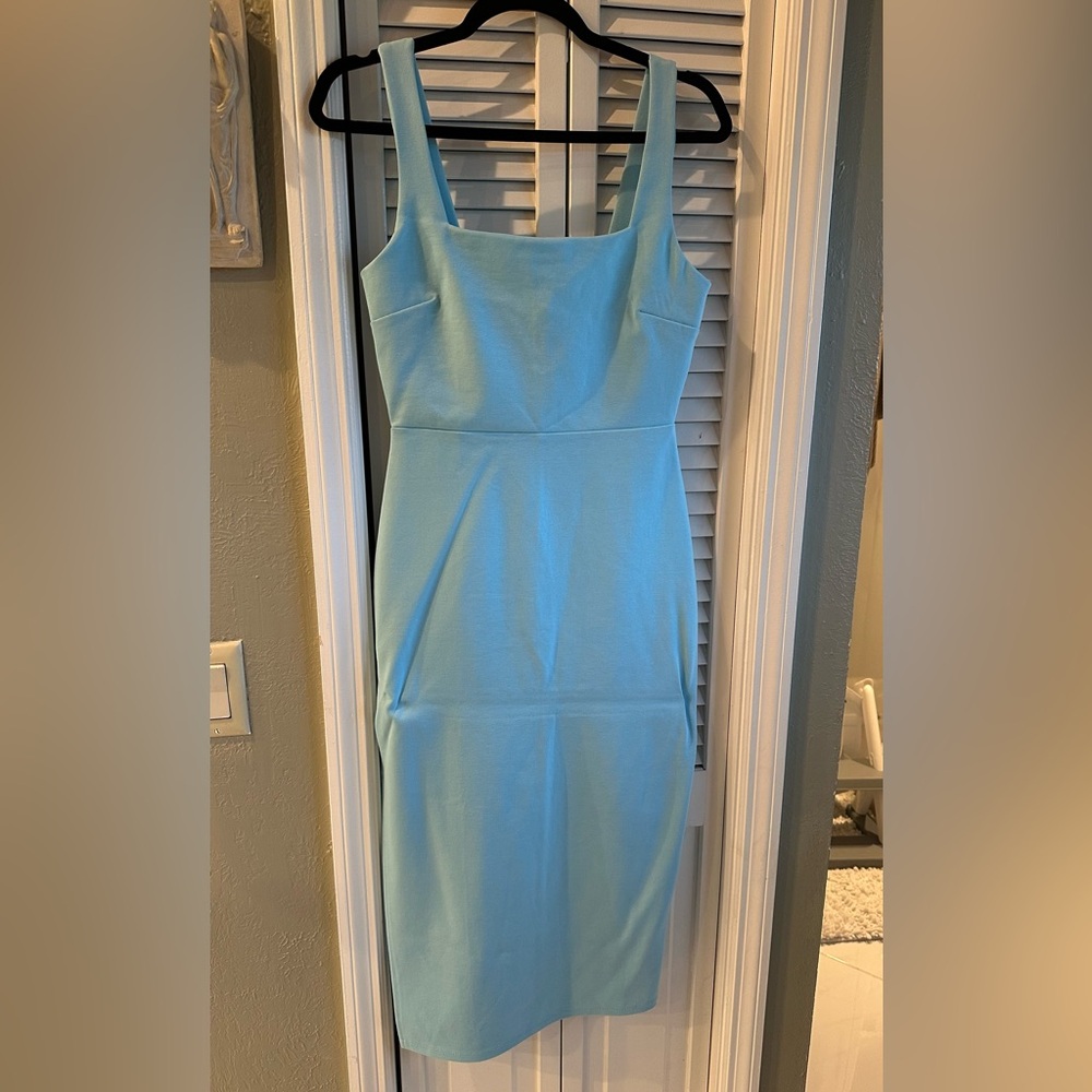 Fore Baby Blue Midi Dress Size Medium